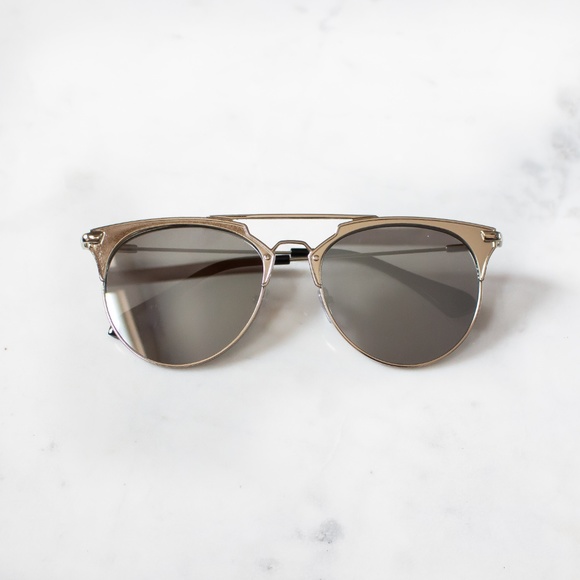 Rose Gold Retro Sunglasses Mirrored Lens - Picture 4 of 7